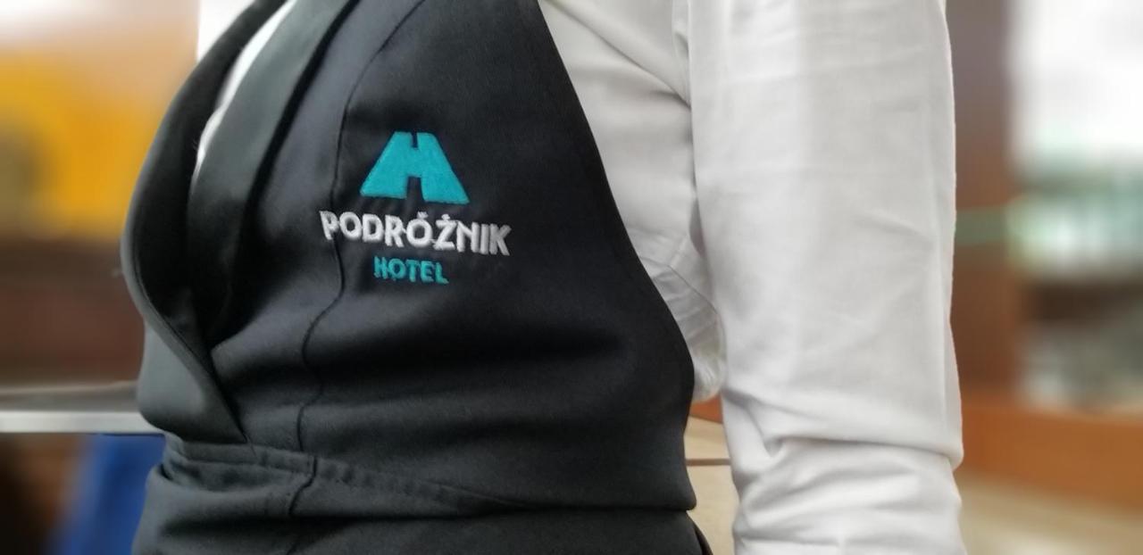 Hotel Podroznik Koszuty Buitenkant foto