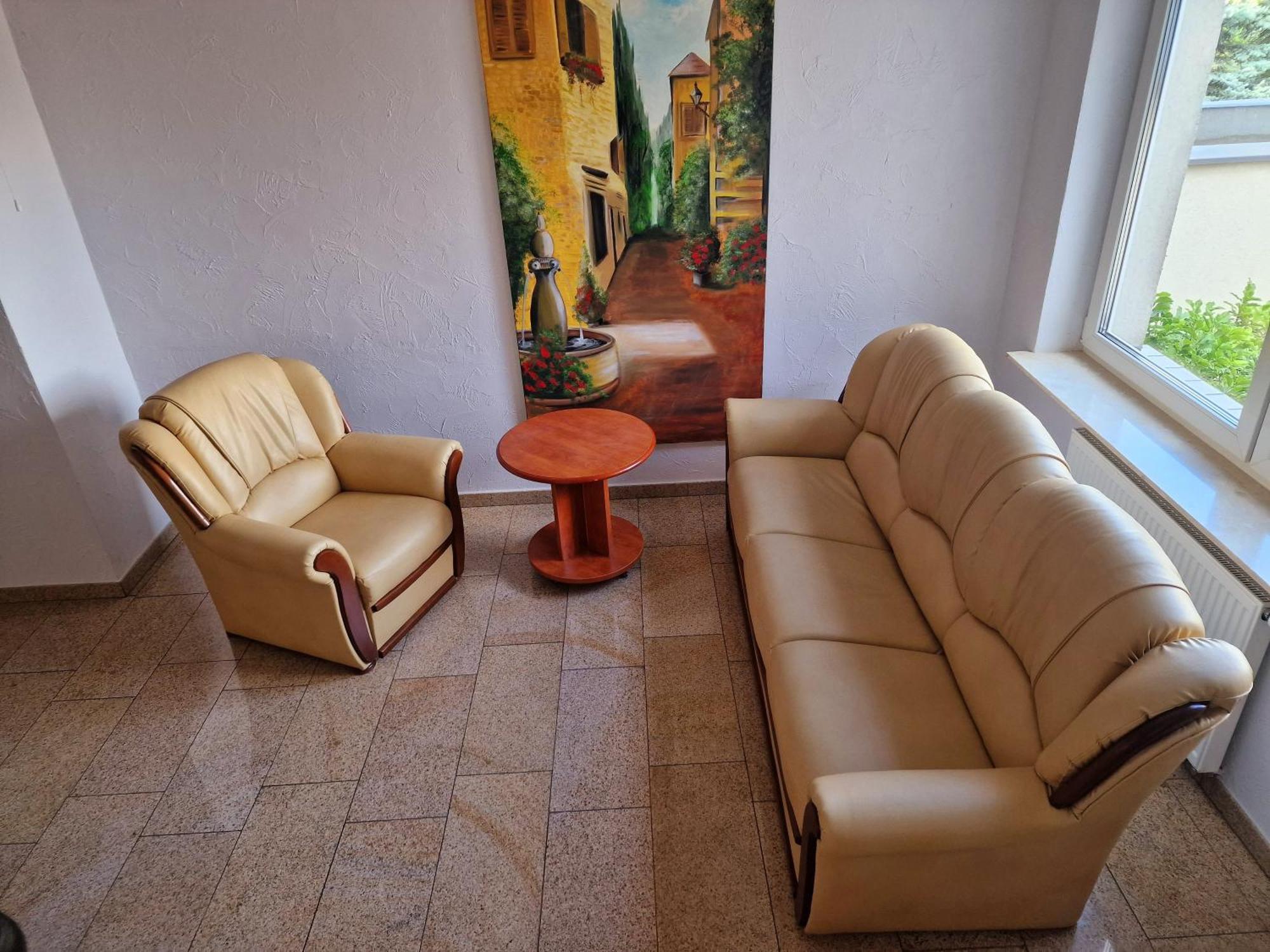 Hotel Podroznik Koszuty Buitenkant foto
